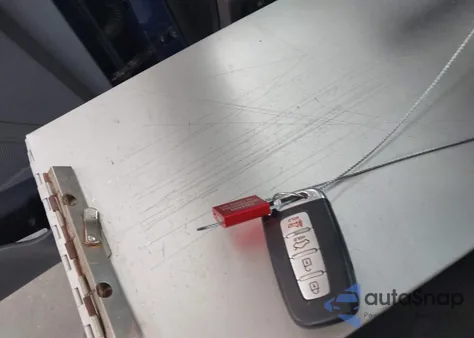 2013 Hyundai Sonata Se z USA, uszkodzony, nr VIN 5NPEC4AC2DH616336